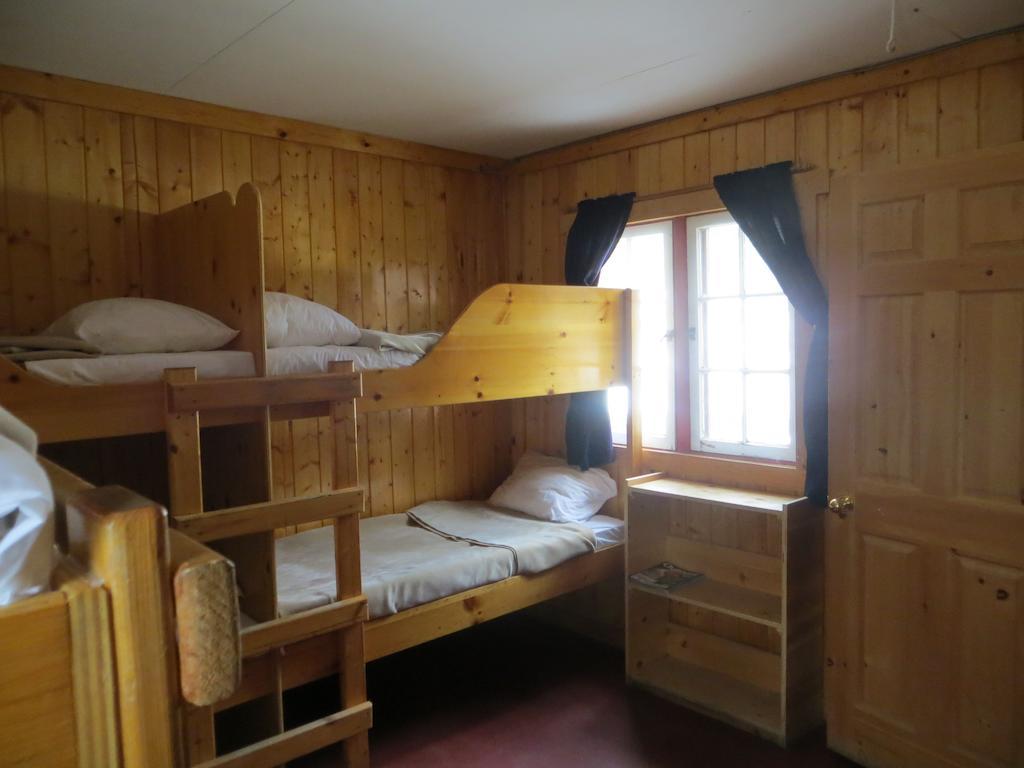 HI Rampart Creek - Hostel Saskatchewan River Crossing Kamer foto